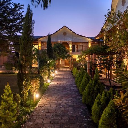 Abhyaran Resort & Spa Ranthambore ซาวาย มาโดปูร์ ภายนอก รูปภาพ