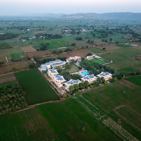 Abhyaran Resort & Spa Ranthambore ซาวาย มาโดปูร์ ภายนอก รูปภาพ