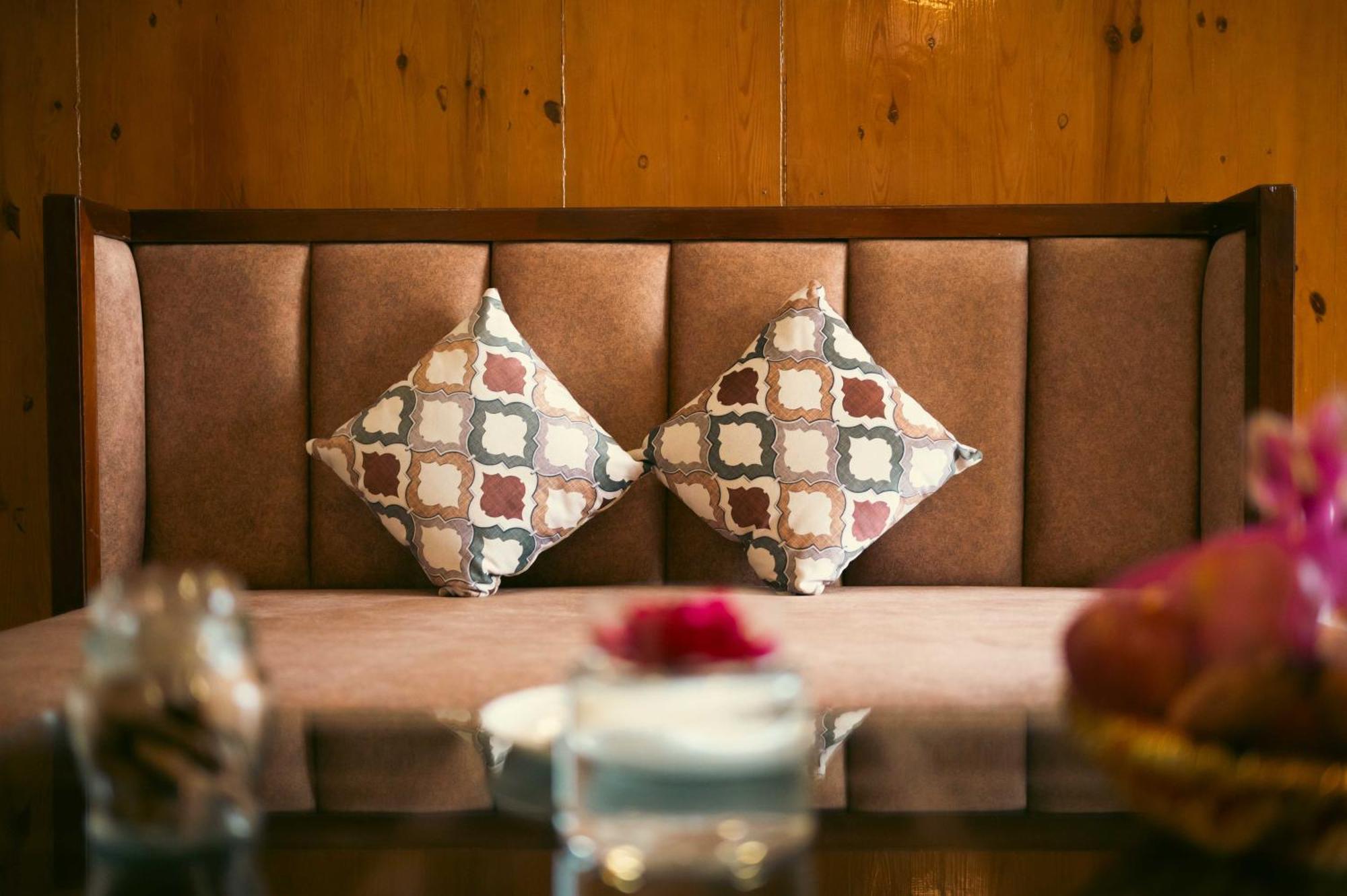 Abhyaran Resort & Spa Ranthambore ซาวาย มาโดปูร์ ภายนอก รูปภาพ