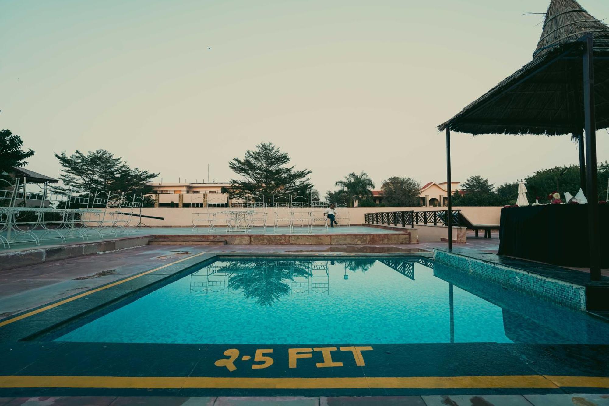 Abhyaran Resort & Spa Ranthambore ซาวาย มาโดปูร์ ภายนอก รูปภาพ