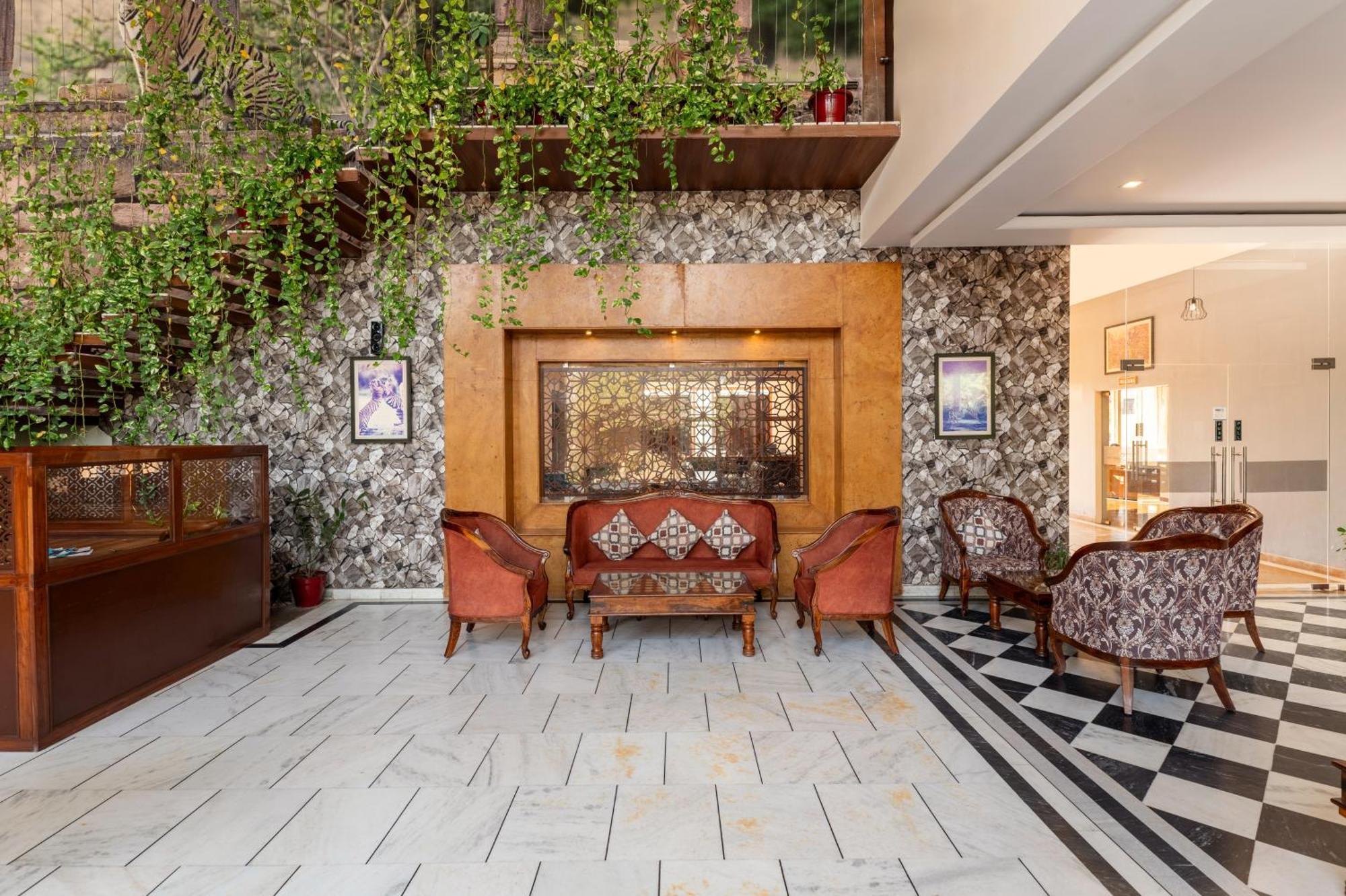 Abhyaran Resort & Spa Ranthambore ซาวาย มาโดปูร์ ภายนอก รูปภาพ
