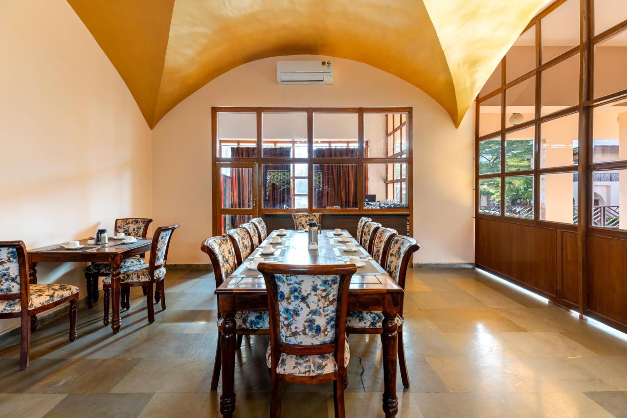 Abhyaran Resort & Spa Ranthambore ซาวาย มาโดปูร์ ภายนอก รูปภาพ