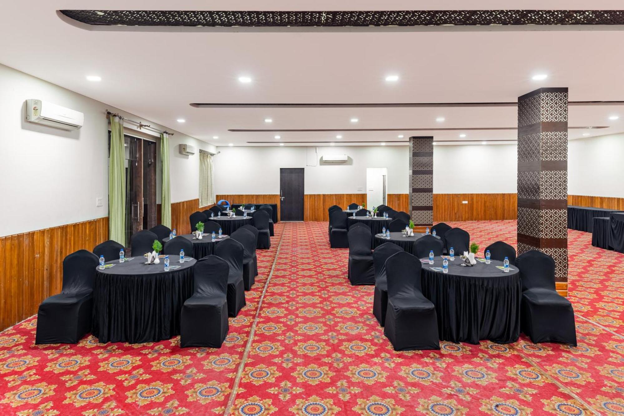 Abhyaran Resort & Spa Ranthambore ซาวาย มาโดปูร์ ภายนอก รูปภาพ