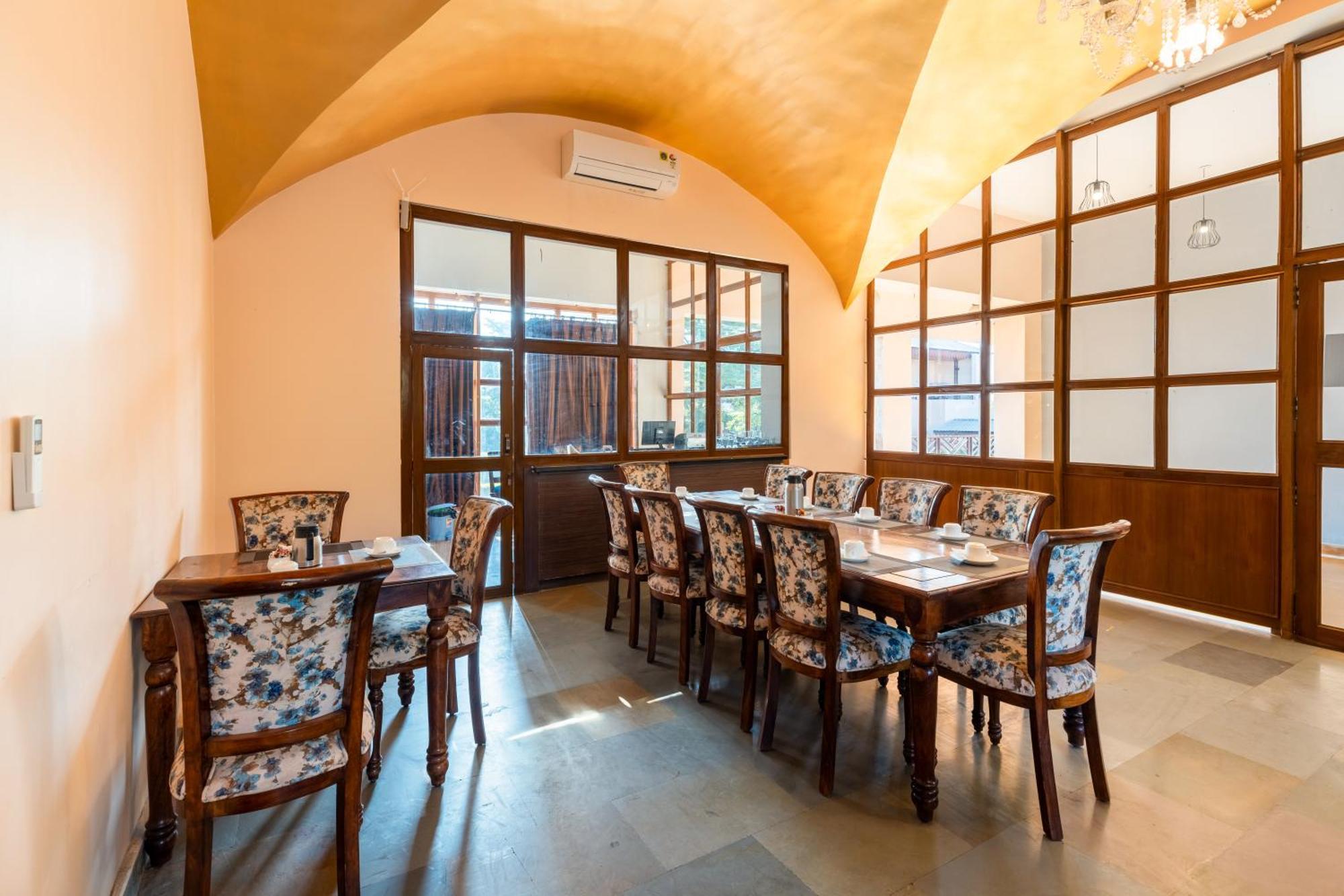 Abhyaran Resort & Spa Ranthambore ซาวาย มาโดปูร์ ภายนอก รูปภาพ