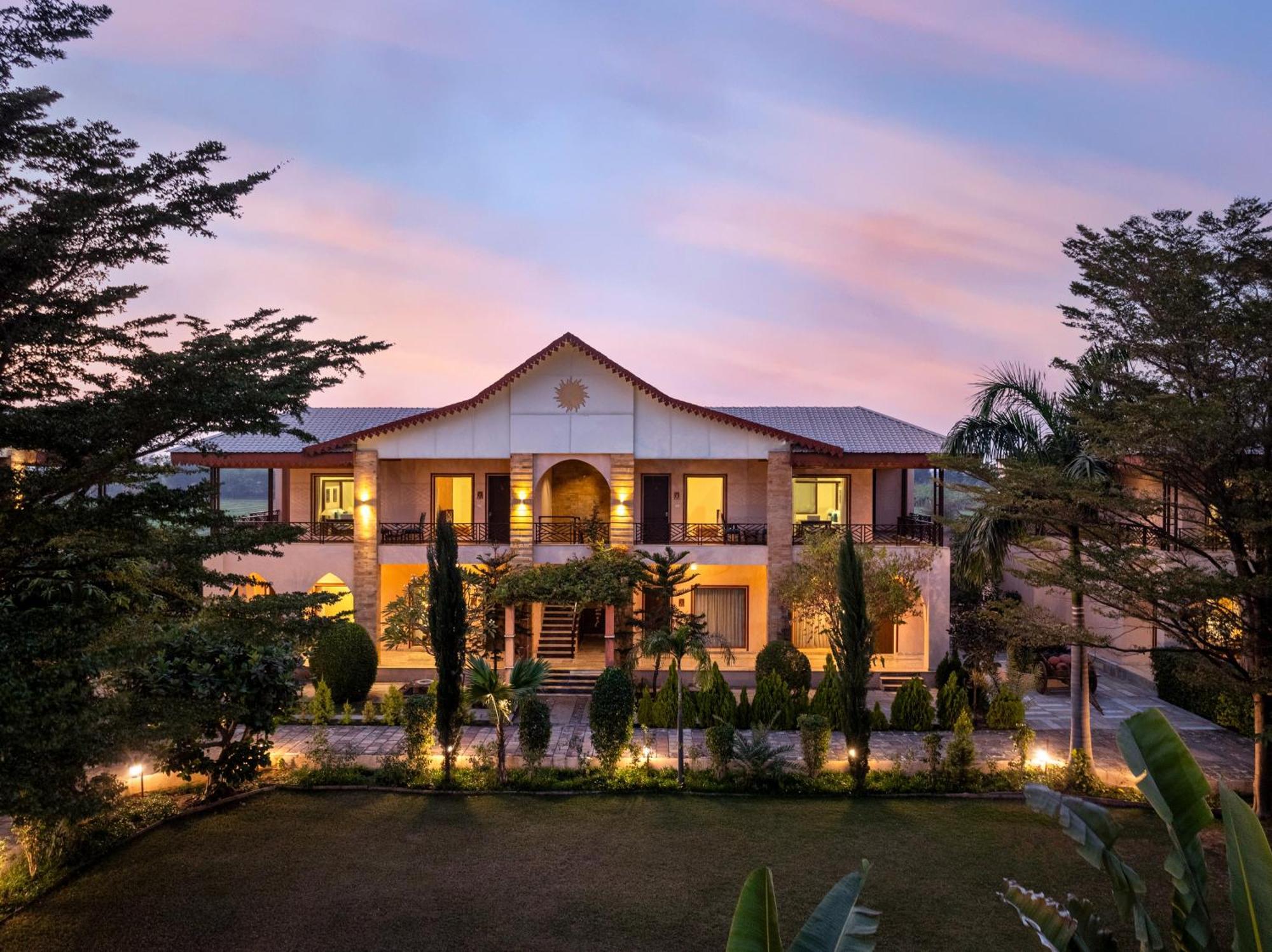 Abhyaran Resort & Spa Ranthambore ซาวาย มาโดปูร์ ภายนอก รูปภาพ