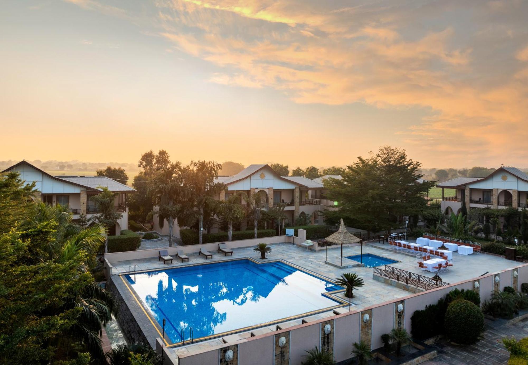 Abhyaran Resort & Spa Ranthambore ซาวาย มาโดปูร์ ภายนอก รูปภาพ